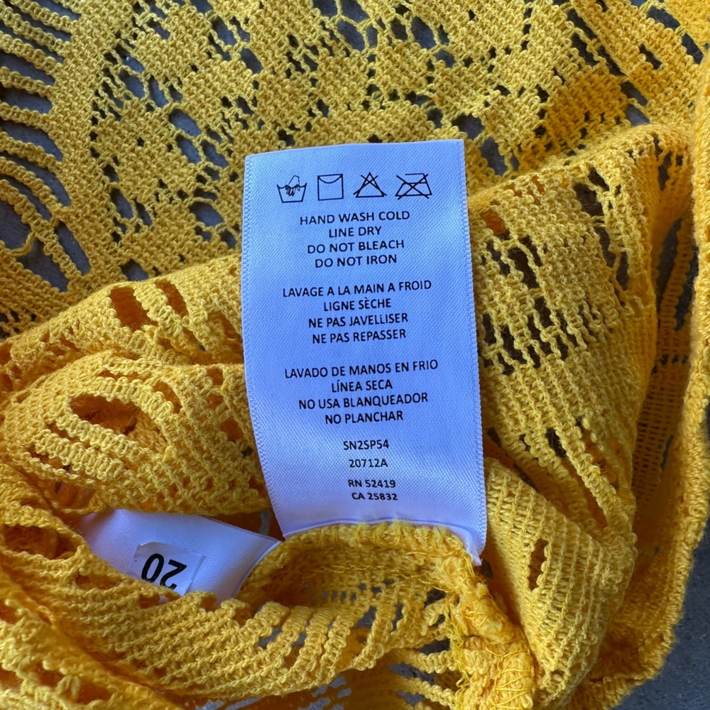 Sunshine 79 Crochet Crop Cover-Up Size L Beach & Festival Top - Picture 6 of 6